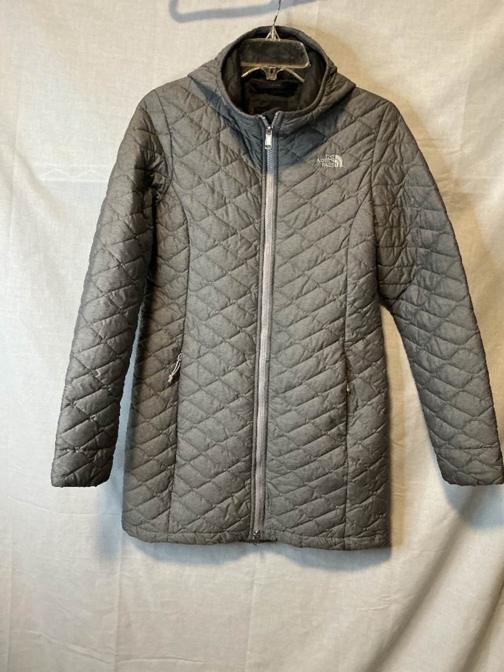 The North Face ThermoBall Eco Quilted Coat Long Parka Grey Women’s Size Small